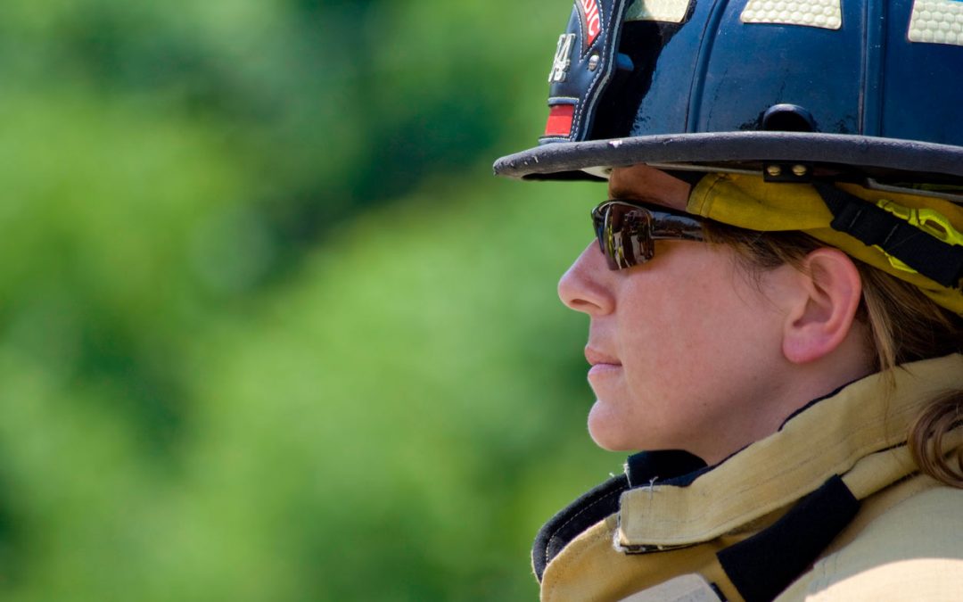 Edmonton Fire Rescue Recruiting Female Firefighters 