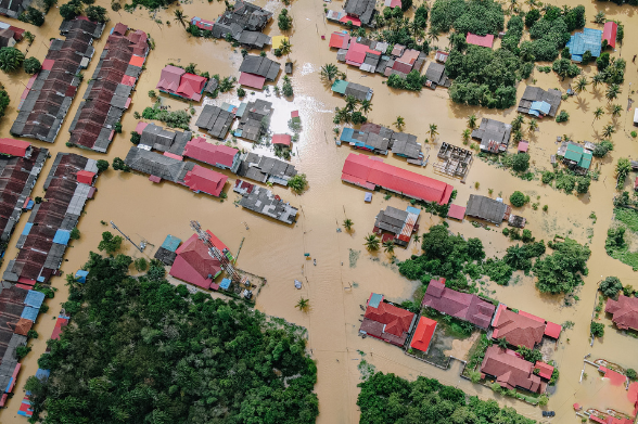 FEMA chief "very concerned"