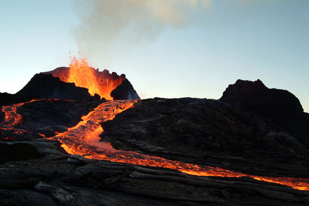 Lava Sparks Idea for Fire Retardant Coating to Protect Buildings