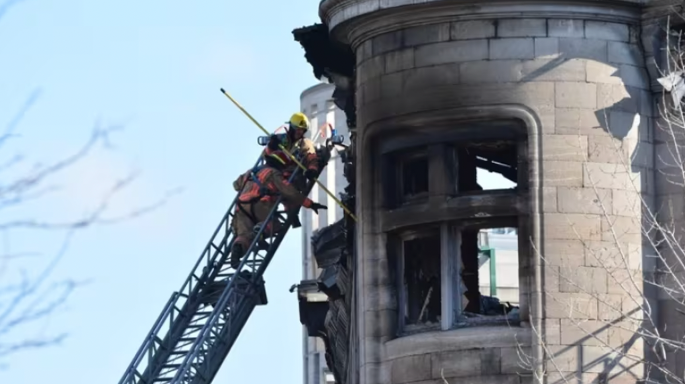 Mayor calls for crackdown on illegal Airbnb rentals after deadly fire in Old Montreal