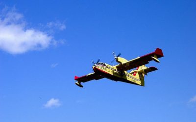 Manitoba signs deal with private company to operate its water bomber fleet
