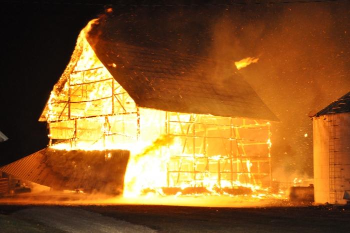 barn fire1