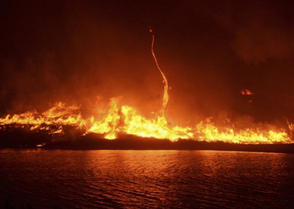 New form of fire, inspired by bourbon, might help with oil spills